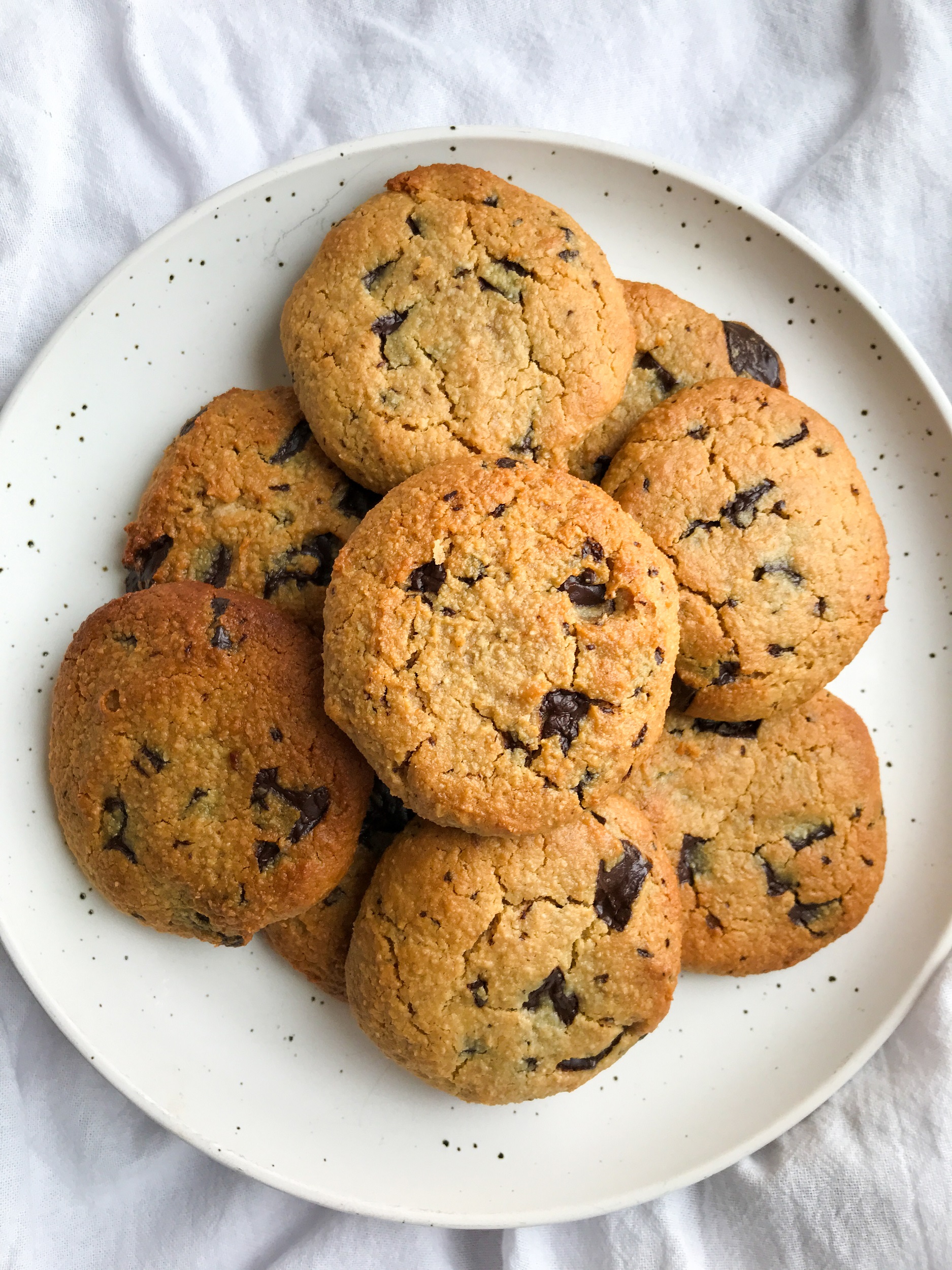 peanut butter chocolate chips cookies