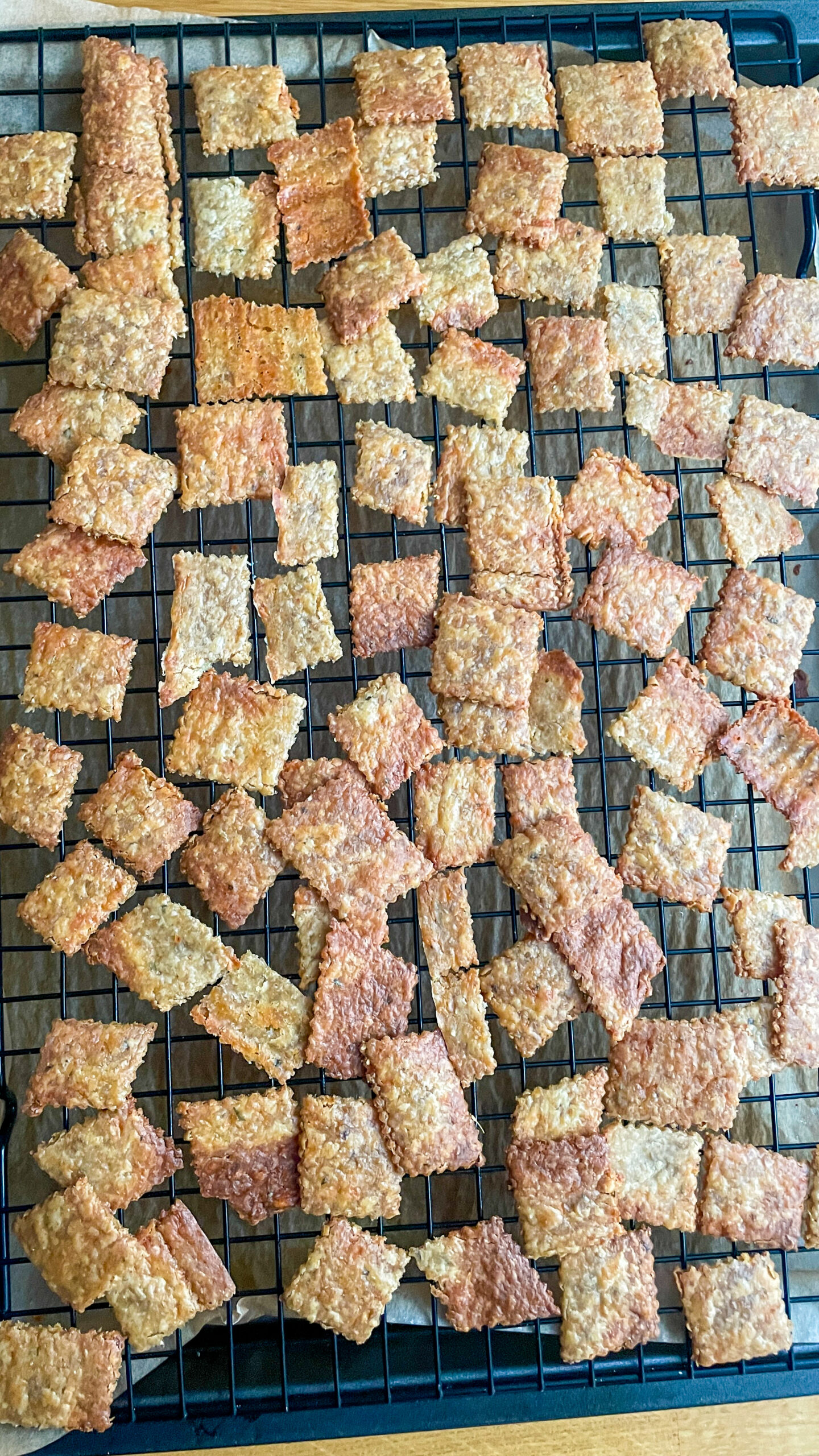 sourdough crackers